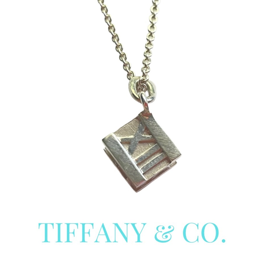 TIFFANY & CO. Vintage Sterling Silver Atlas Cube Pendant Necklace Italy